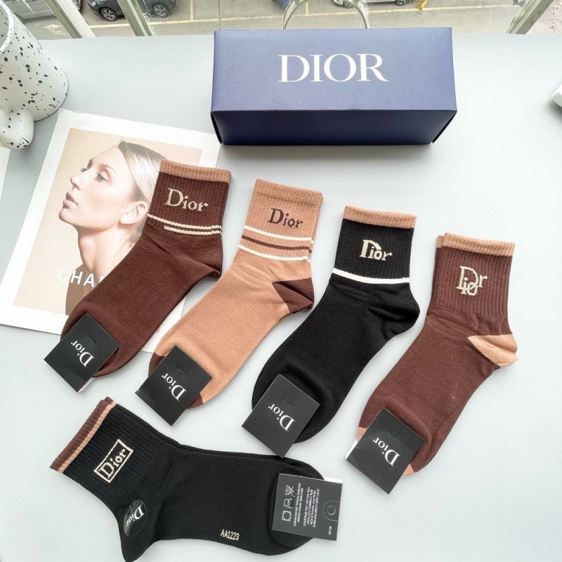 DIOR